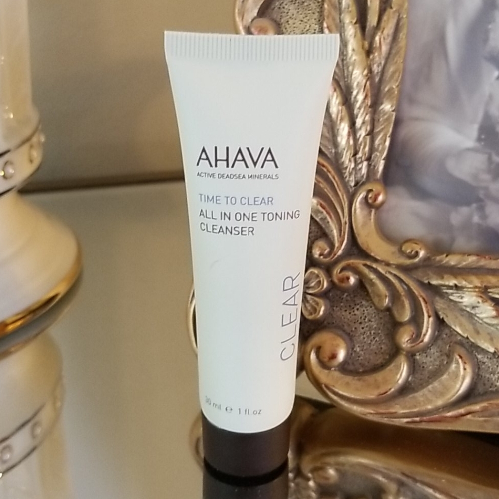 Ahava All in One Toning Cleanser Clear